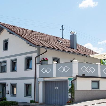 Gaestehaus Wuehrer Франкинг Экстерьер фото