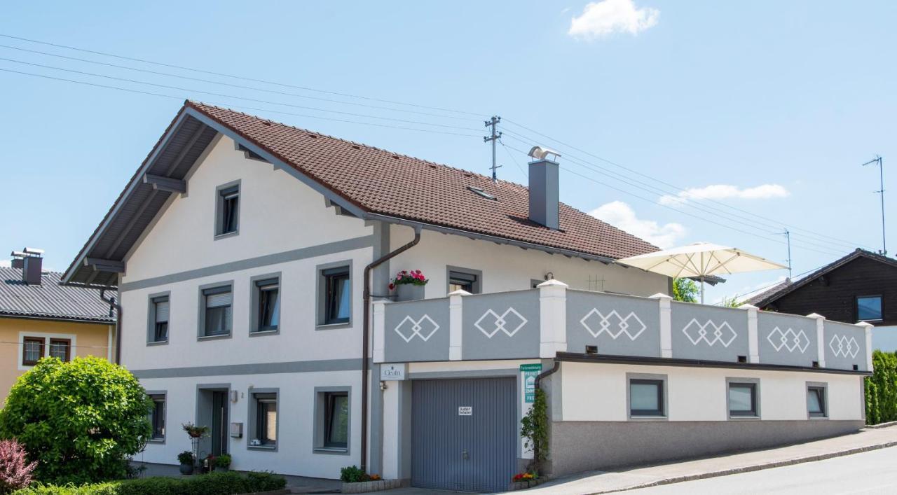 Gaestehaus Wuehrer Франкинг Экстерьер фото